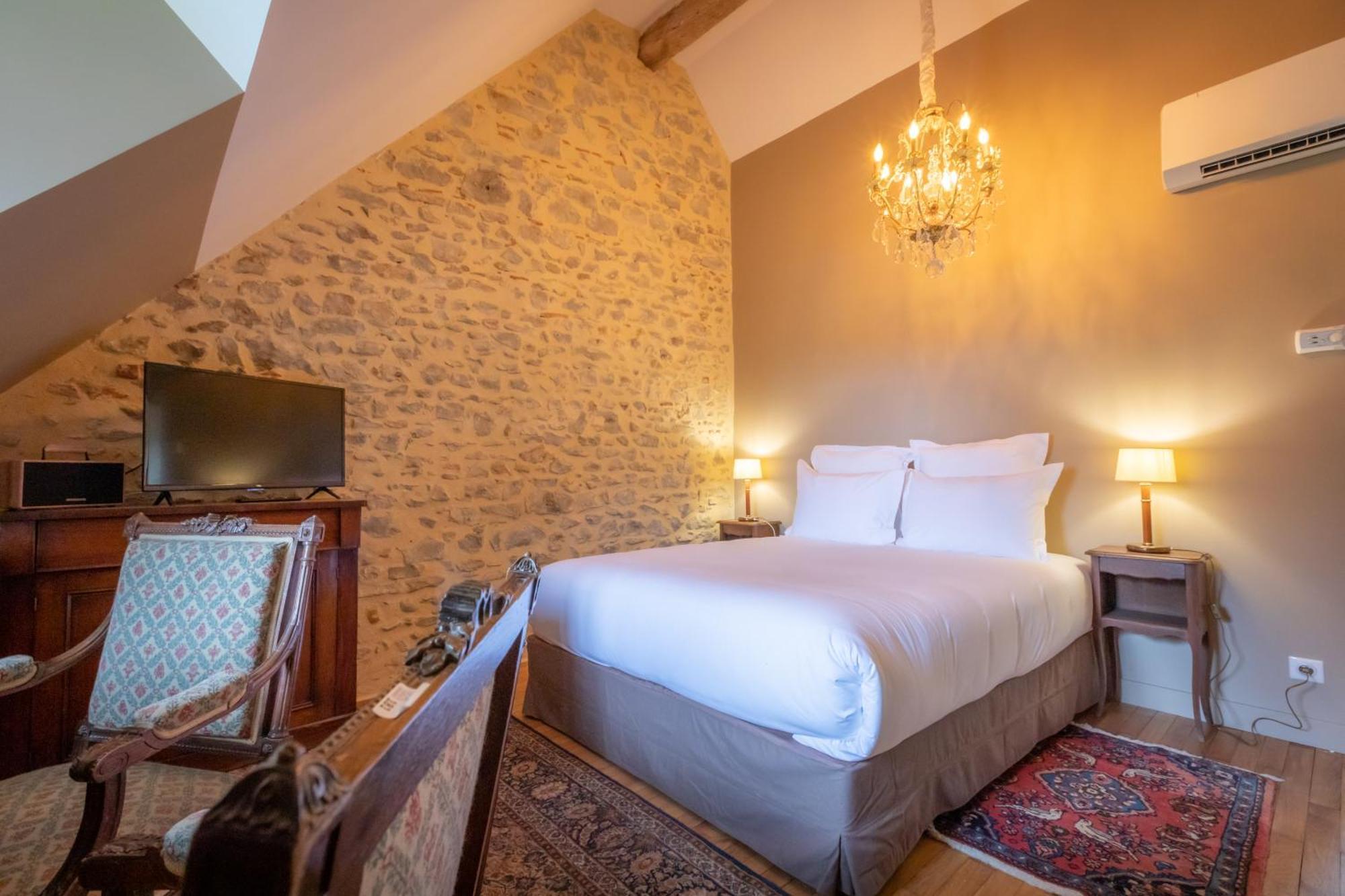 Les Chambres De Charnay - Calme Charme Et Confort A 5 Mn Du Peage Vierzon Esterno foto